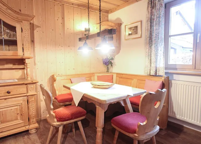 Appartementhaus Schirsner - Direkt Am & Am Kurpark Apartman *